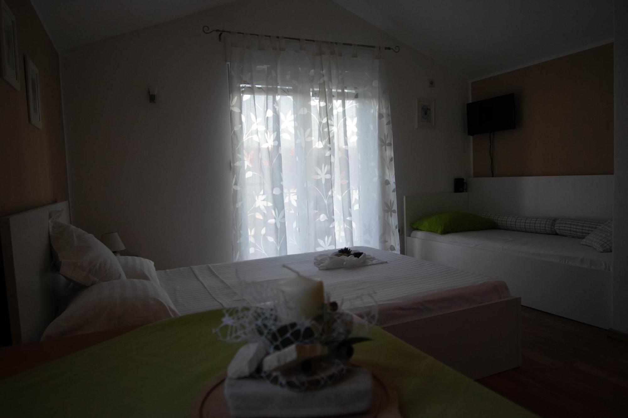 Apartments Anita Frane ヴォディツェ エクステリア 写真