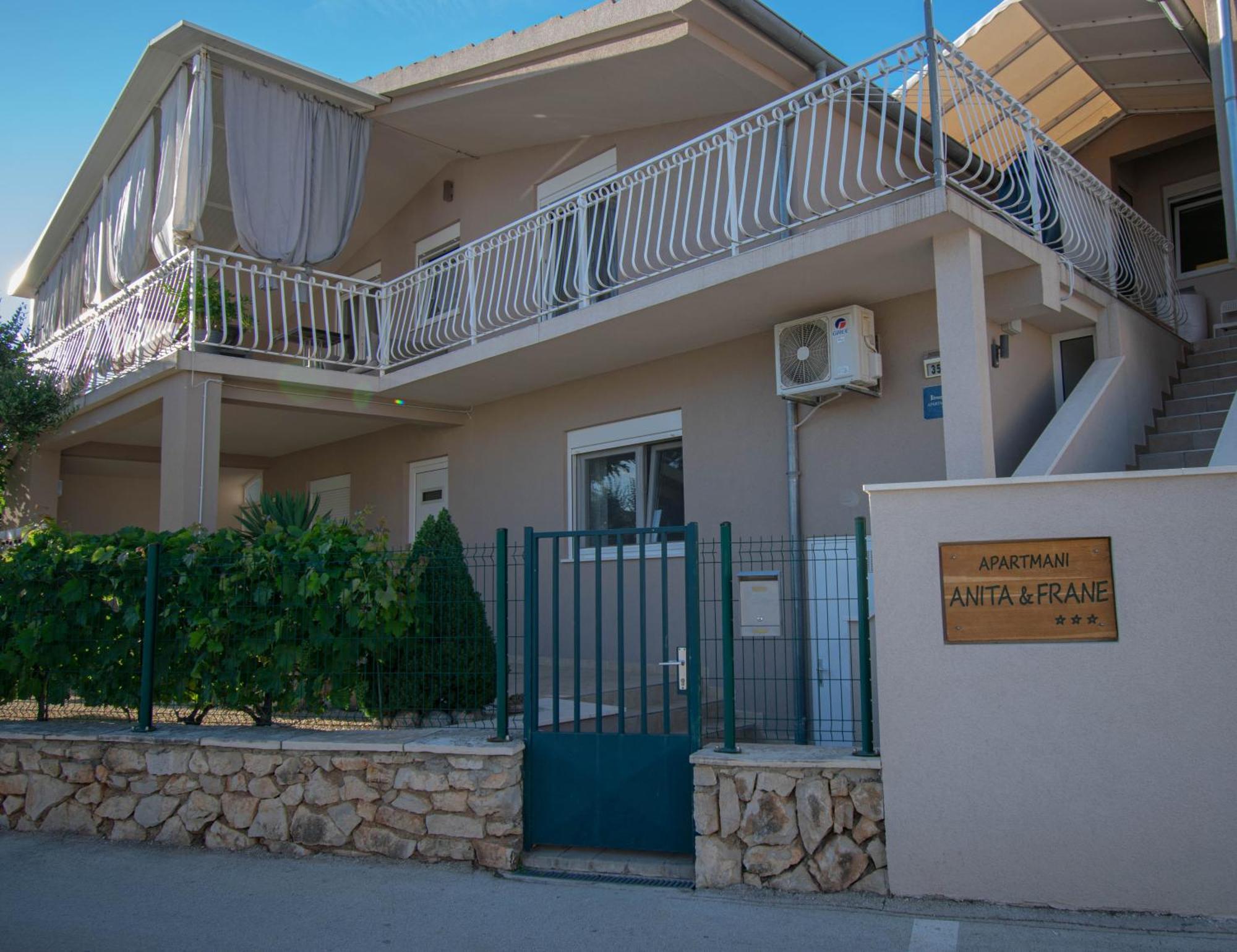 Apartments Anita Frane ヴォディツェ エクステリア 写真